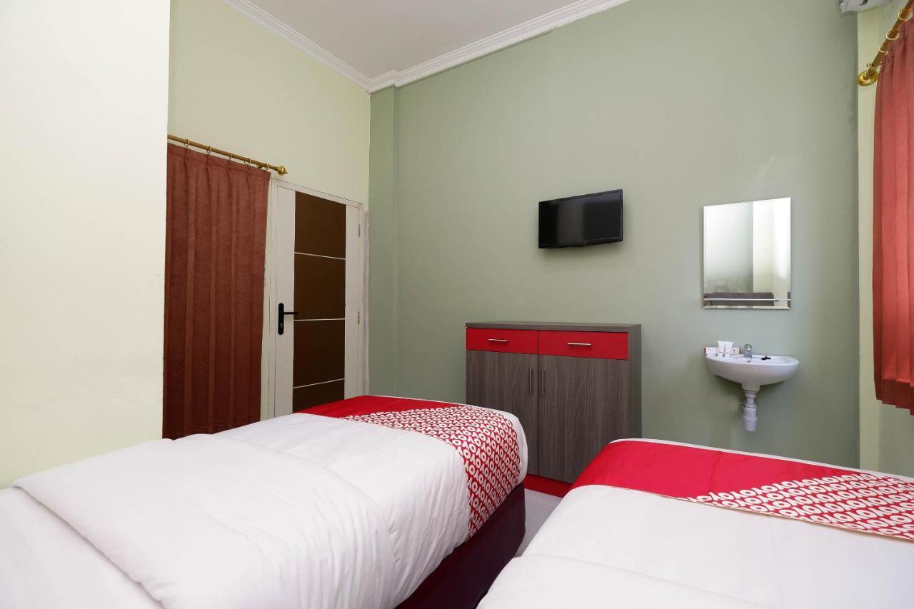 Super Oyo 1620 Sion Family Residence Grobogan Ngoại thất bức ảnh